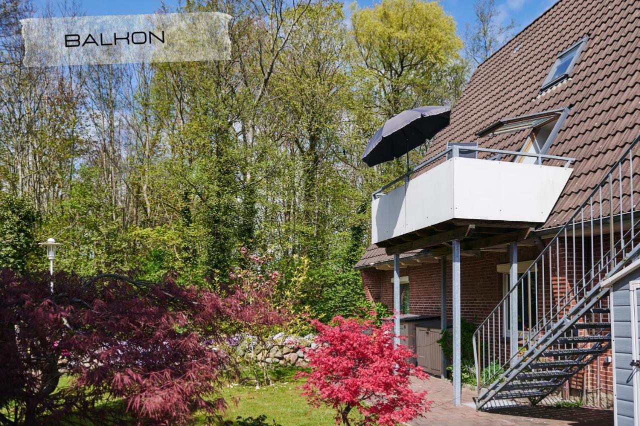 Ferienwohnung Mit Balkon In Zentraler Und Ruhiger Lage Büsum Exterior foto